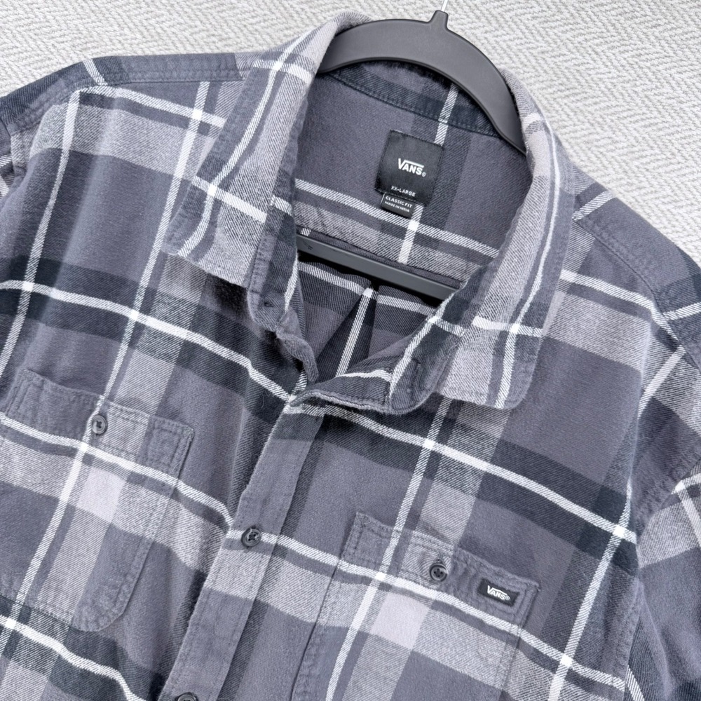 Vans Mens XXL Gray Plaid Flannel Button Down Shirt Classic Fit Long Sleeve Skate